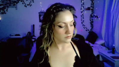 Watch kissahsins recorded live streams from Chaturbate on 2025/01/25, Cam Archive
