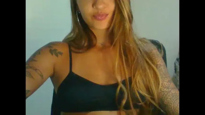 Watch le888993954 recorded live streams from Chaturbate on 2025/01/25, Cam Archive