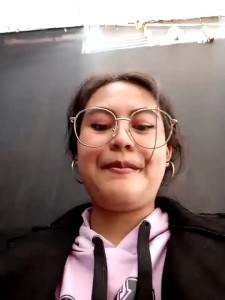 lara_moon25