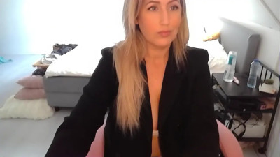 Watch TessToy recorded live streams from Stripchat on 2025/03/14, Cam Archive