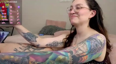 Watch Te_para_2 recorded live streams from Stripchat on 2025/03/15, Cam Archive