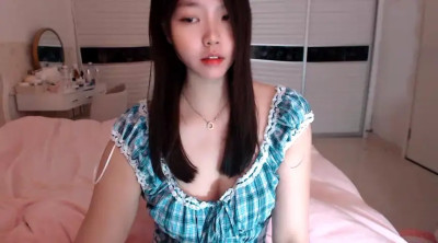 Watch Dou-Yayaya recorded live streams from Stripchat on 2025/03/18, Cam Archive