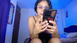 pinky_violeta